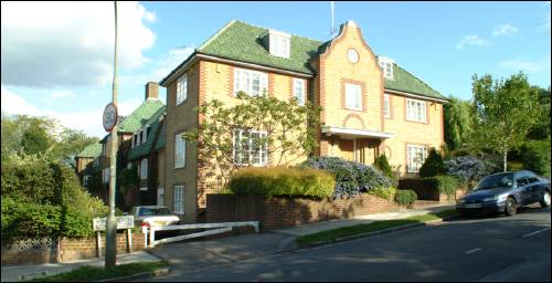 Cnr Lyttelton, 1 Winnington